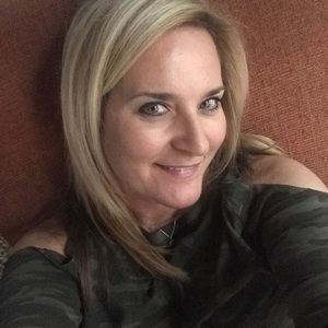 Meet your Posher, Wendy